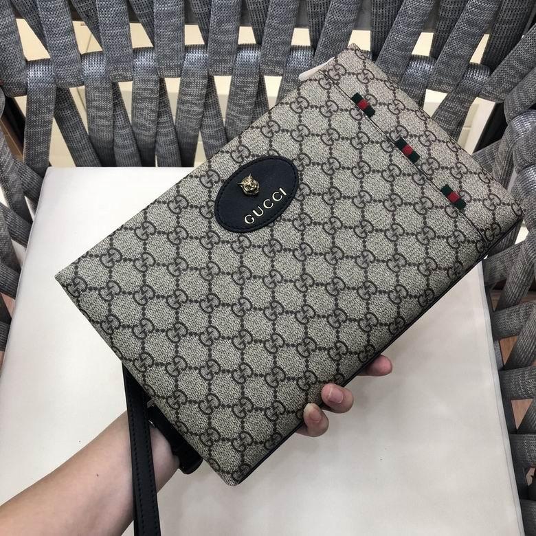 Gucci Wallets 49